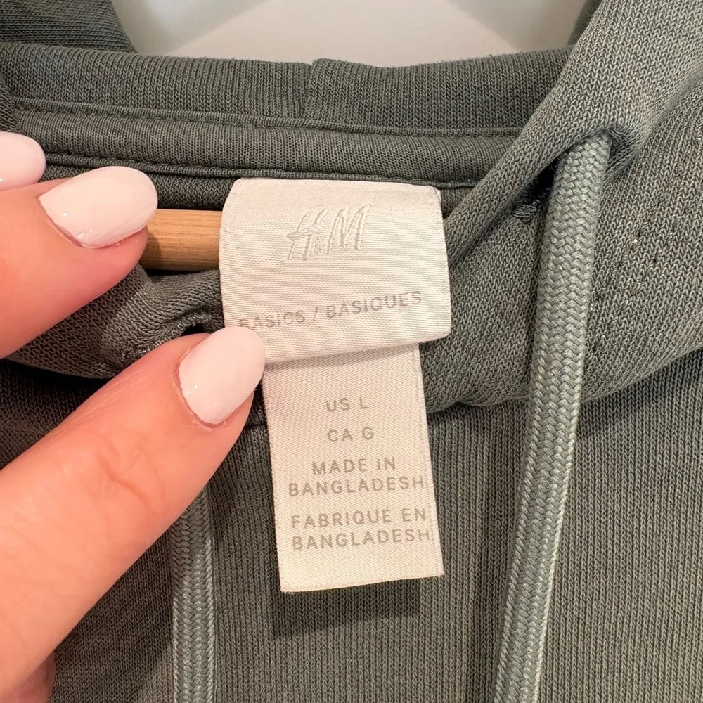 H&M | green hoodie size large - Picture 4 of 6